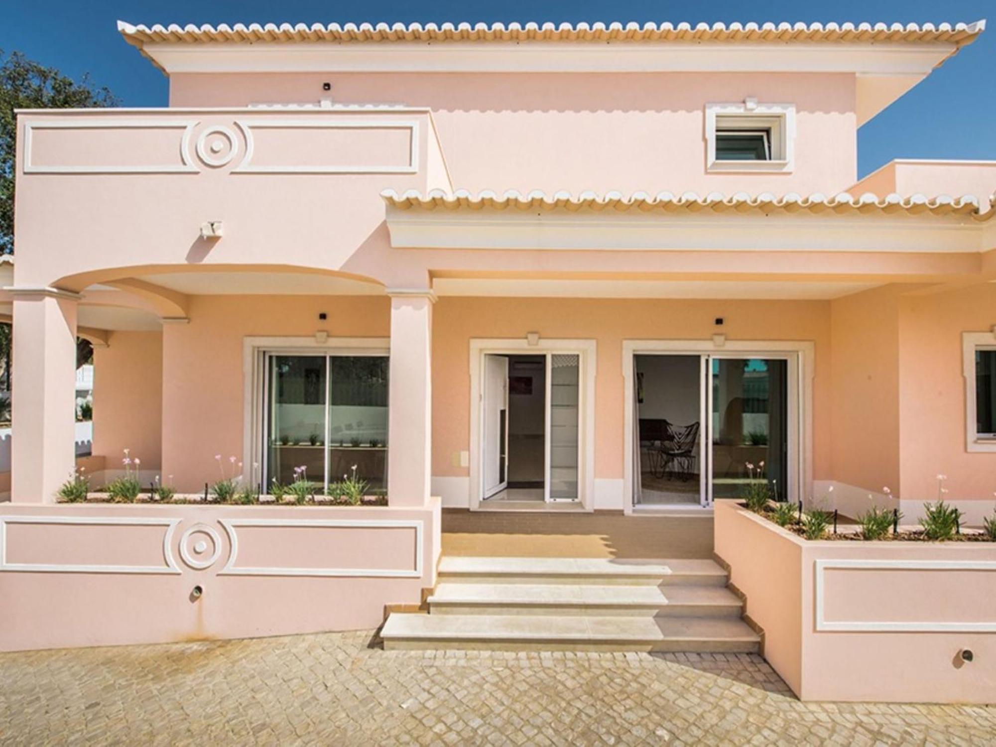 V7 Bastos By Interhome *